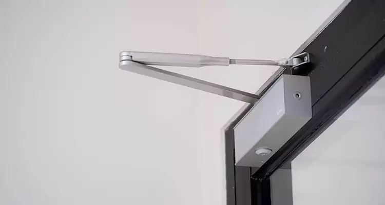 Screen Door Closer Installation in Jupiter, FL