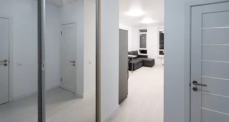 Modern Mirrored Closet Doors Repair in Jupiter, FL