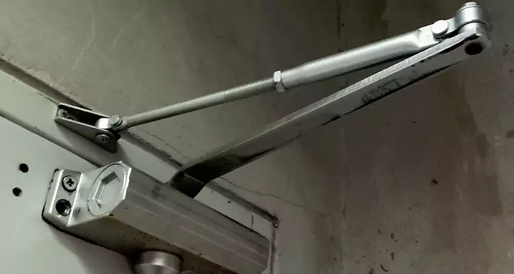 Door Closer Parallel Arm Installation in Jupiter, FL