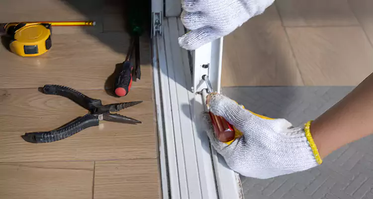 Closet Sliding Door Track Repair in Jupiter, FL