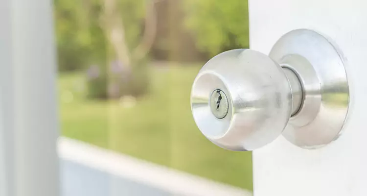 Patio Door Mechanism Jammed in Jupiter, FL