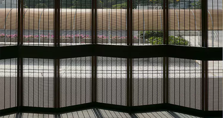 Front Screen Door Repair in Jupiter, FL