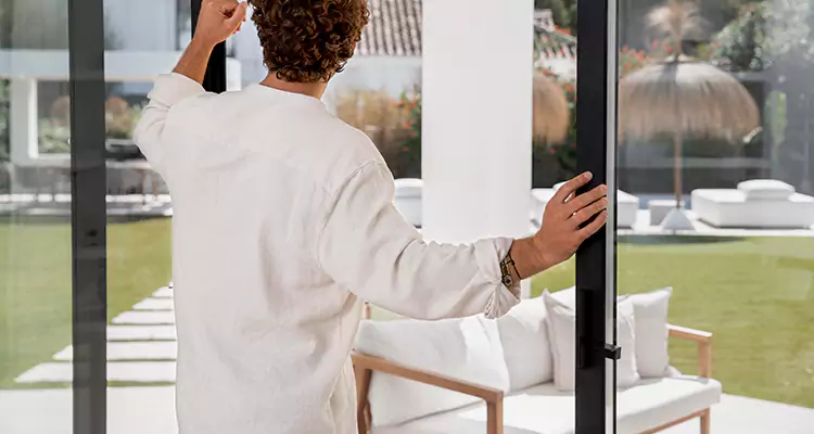 Sliding Screen Door Maintenance for Closing Issues in Jupiter, FL